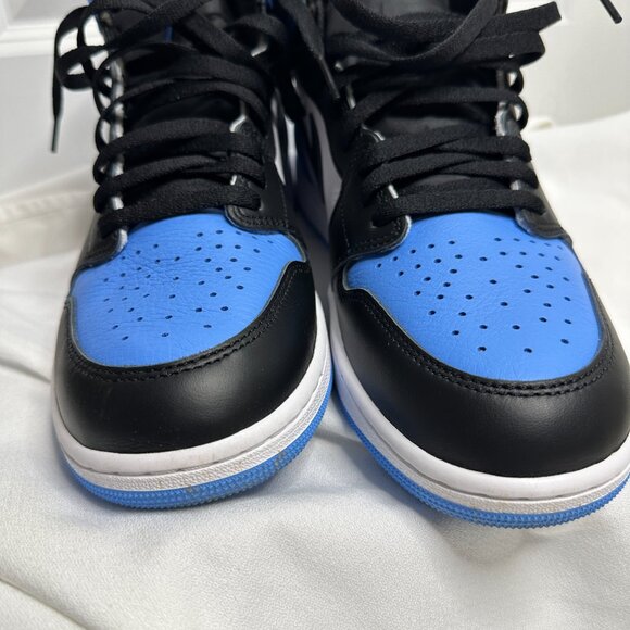 Air Jordan 1 Retro High OG 'UNC Toe' 2023 Size 12 - Picture 3 of 9